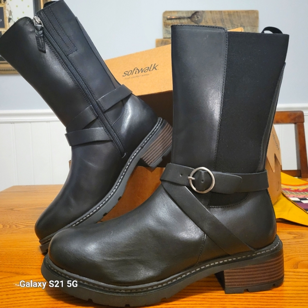 Softwalk Moto booties 12M NWT